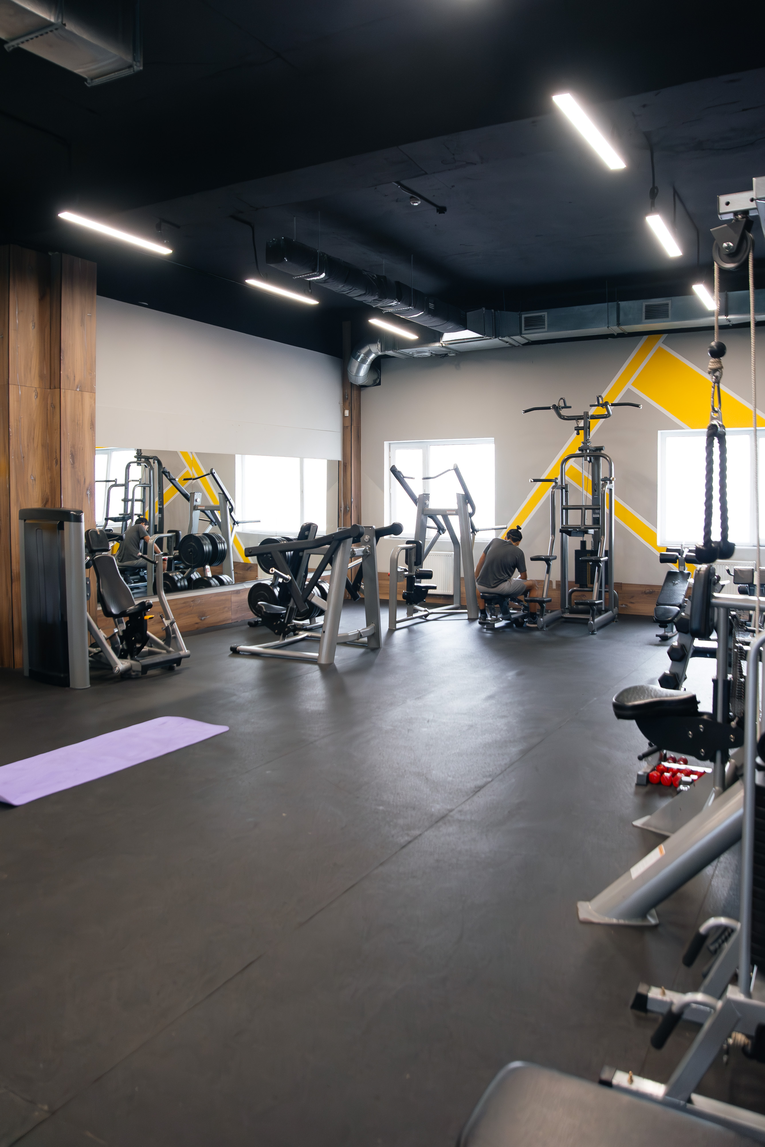 Фитнес-клуб Бокейхана 2 в Астане: тренажерный зал Champion Fitness
