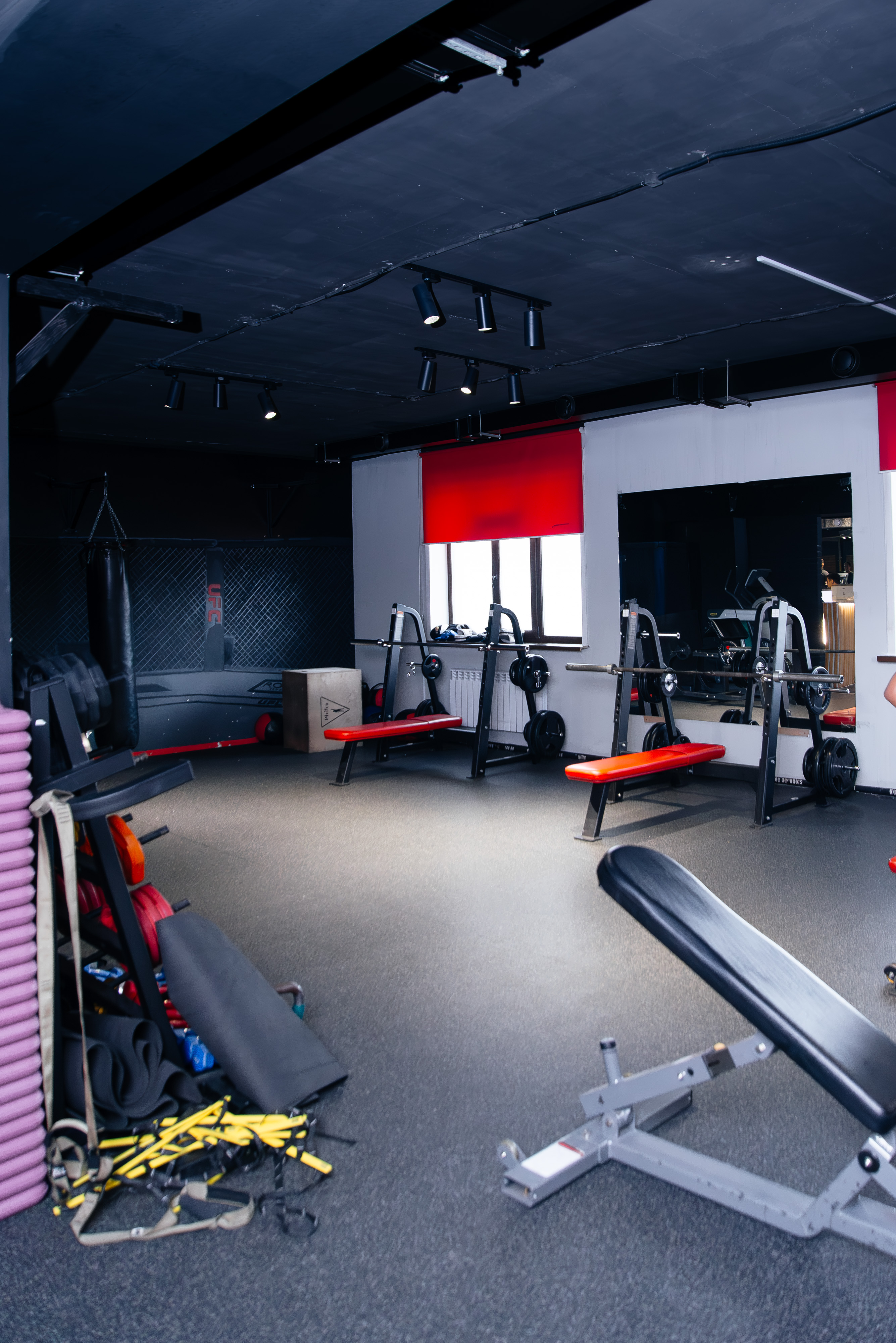 Фитнес-клуб Жумабаева 25/1 в Астане: тренажерный зал Champion Fitness